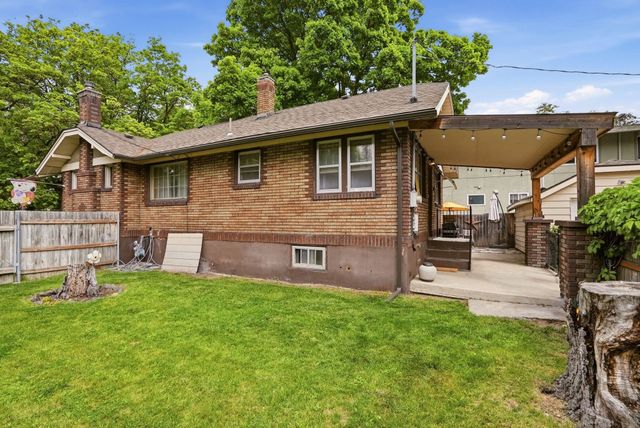 2423 S Grand Blvd, Spokane, WA 99203