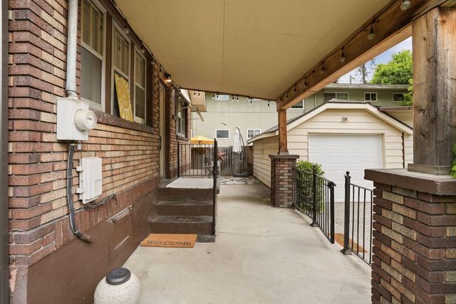 2423 S Grand Blvd, Spokane, WA 99203