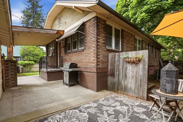 2423 S Grand Blvd, Spokane, WA 99203