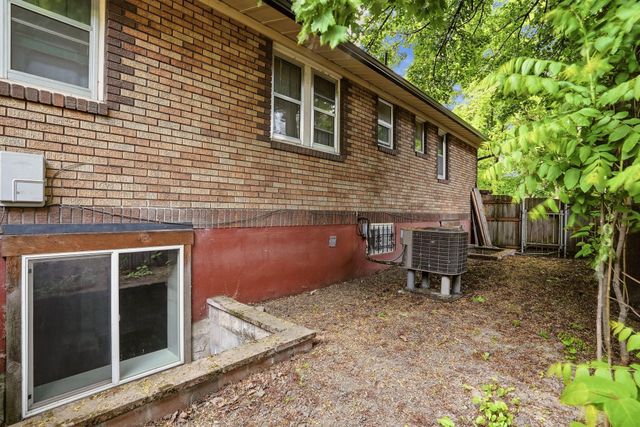 2423 S Grand Blvd, Spokane, WA 99203