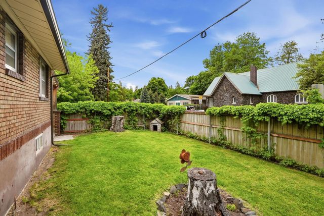 2423 S Grand Blvd, Spokane, WA 99203