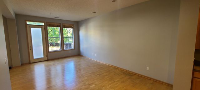 5920 Oxford Street 15, Saint Louis Park, MN 55416