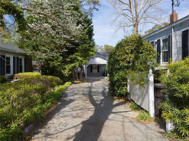 1524 Brookside Avenue, Fayetteville, NC 28305