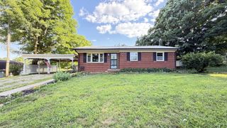 1260 Eaton Rd, Sparta, TN 38583