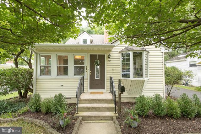 407 S WASHINGTON AVE, Moorestown, NJ 08057