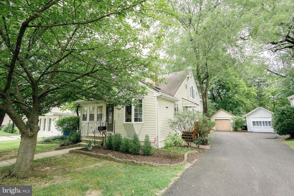 407 S WASHINGTON AVE, MOORESTOWN, NJ 08057 — photo 3