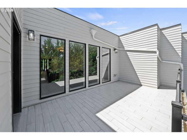 19753 Sw SERAH St, Beaverton, OR 97007