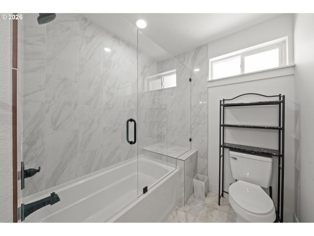 19753 Sw SERAH St, Beaverton, OR 97007