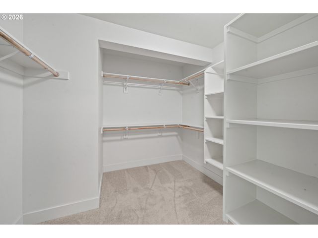 19753 Sw SERAH St, Beaverton, OR 97007