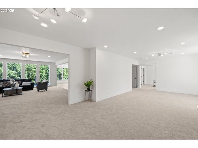 19753 Sw SERAH St, Beaverton, OR 97007