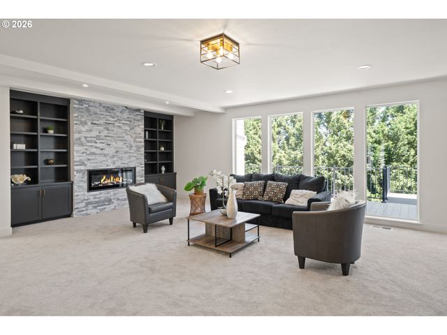 19753 Sw SERAH St, Beaverton, OR 97007