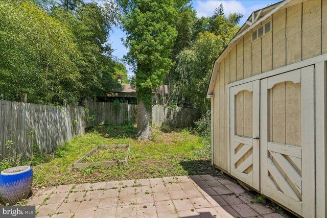 1745 RIDGELY RD, Edgewater, MD 21037