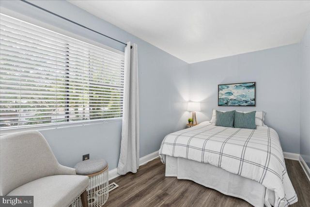 1745 RIDGELY RD, Edgewater, MD 21037