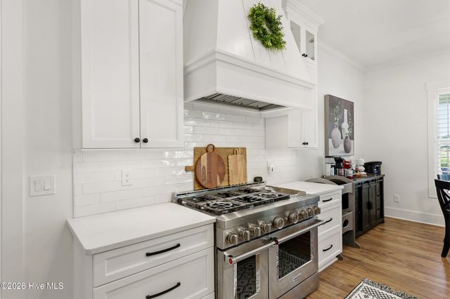 3829 Bay Colony Road NE, Leland, NC 28451