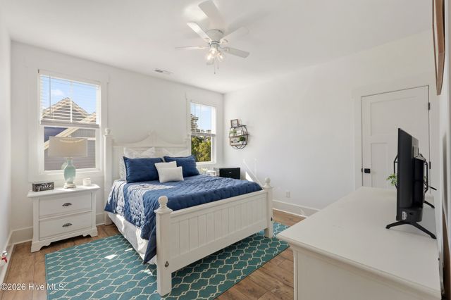 3829 Bay Colony Road NE, Leland, NC 28451