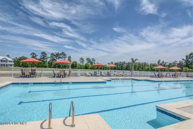 3829 Bay Colony Road NE, Leland, NC 28451