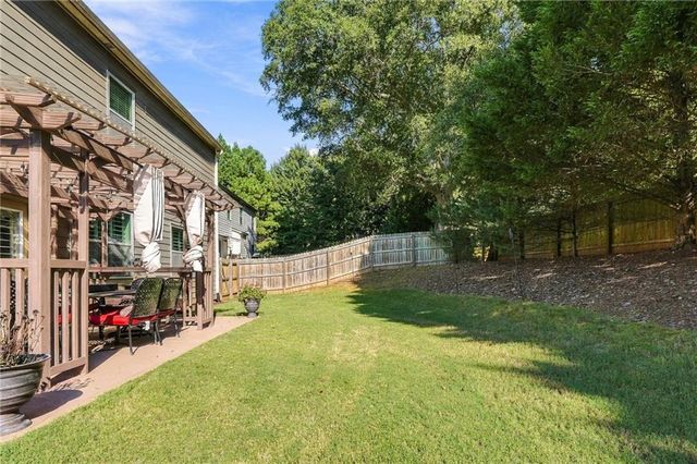 5765 Willow Oak Pass, Cumming, GA 30040
