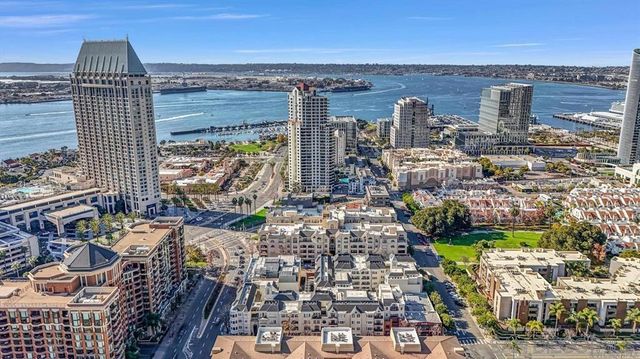 655 Columbia St 110, San Diego, CA 92101