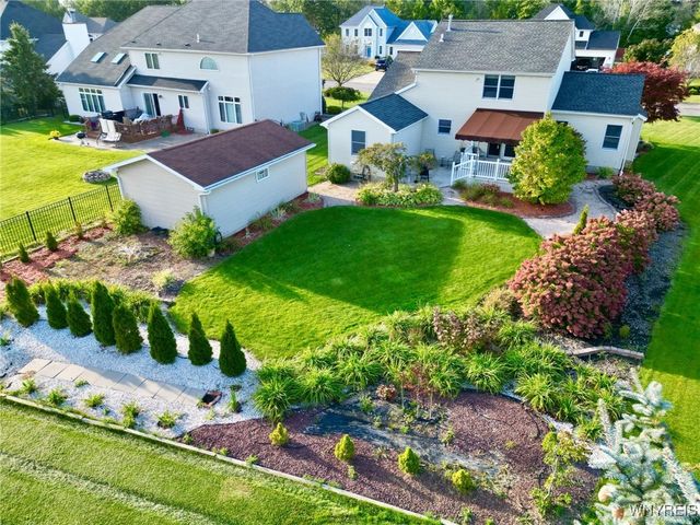 2800 Driftwood Drive, Wheatfield, NY 14304