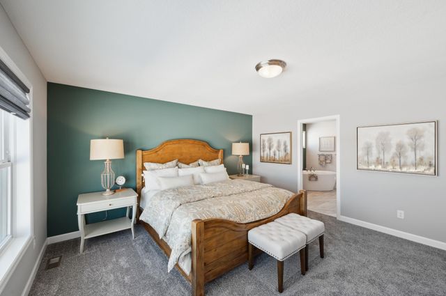 5436 Tallowtree Lane, Woodbury, MN 55129