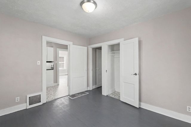 248 N Charles St, Wichita, KS 67203