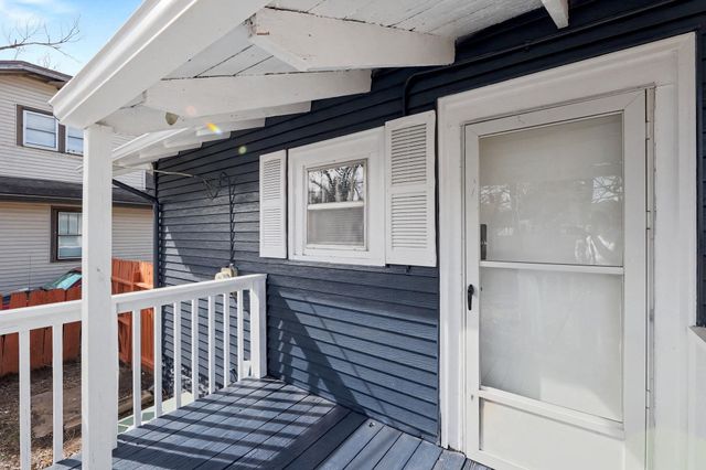 248 N Charles St, Wichita, KS 67203