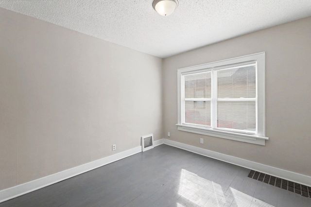 248 N Charles St, Wichita, KS 67203