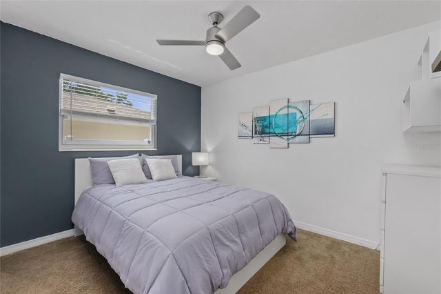 3260 36TH AVENUE N, St Petersburg, FL 33713