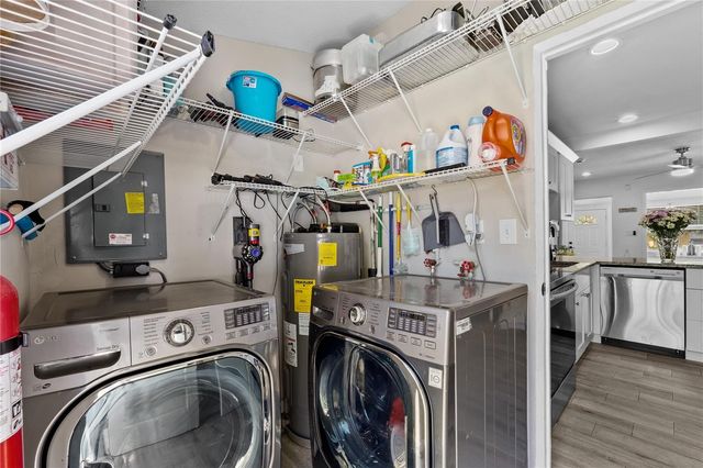 3260 36TH AVENUE N, St Petersburg, FL 33713