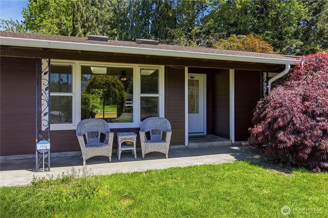 21306 109th Avenue SE, Kent, WA 98031