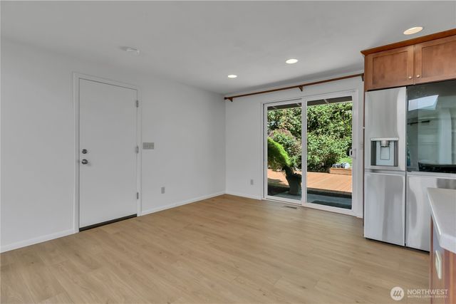 21306 109th Avenue SE, Kent, WA 98031