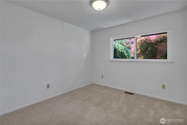 21306 109th Avenue SE, Kent, WA 98031