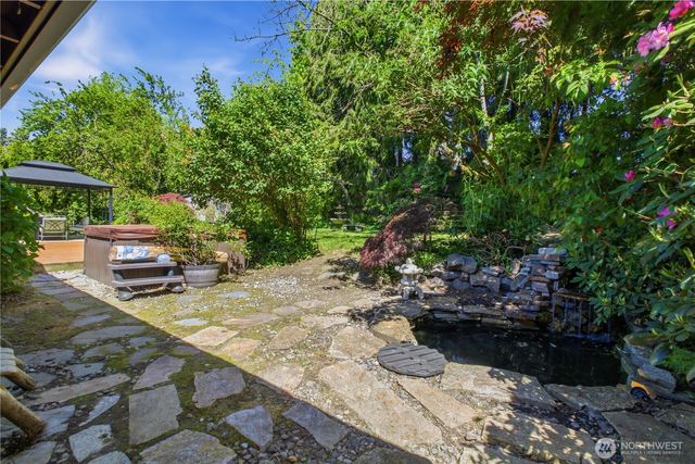 21306 109th Avenue SE, Kent, WA 98031