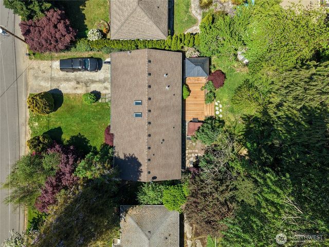 21306 109th Avenue SE, Kent, WA 98031