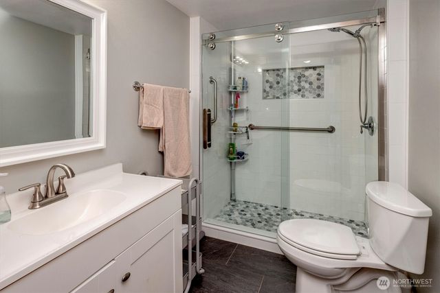 8090 Silva Ave SE, Snoqualmie, WA 98065