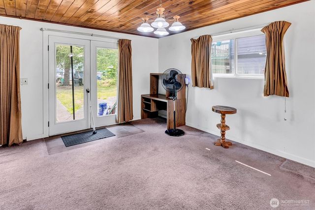 8090 Silva Ave SE, Snoqualmie, WA 98065