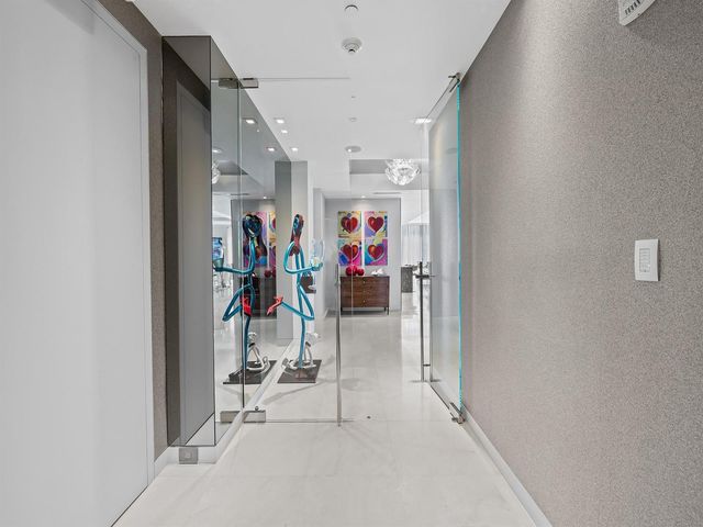 21 Isle Of Venice Drive 301, Fort Lauderdale, FL 33301