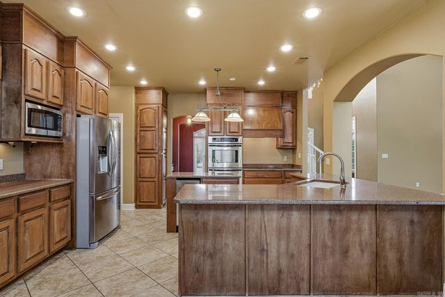 12 Victor Drive, Paragould, AR 72450