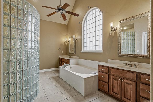 12 Victor Drive, Paragould, AR 72450