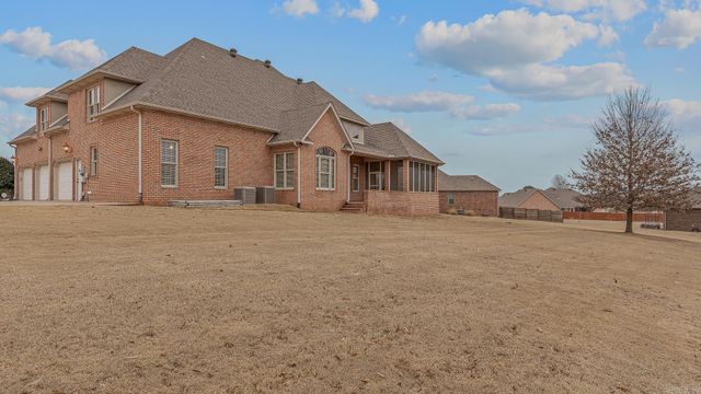 12 Victor Drive, Paragould, AR 72450