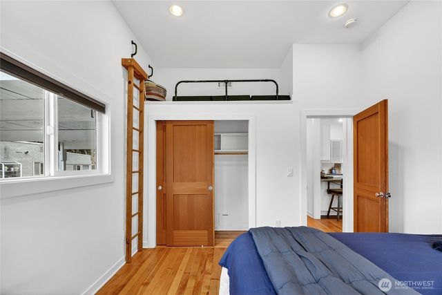 3528 SW 98th Street, Seattle, WA 98126