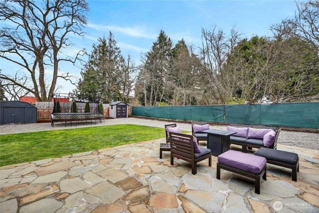 3528 SW 98th Street, Seattle, WA 98126