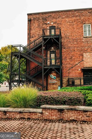 562 Winding Rose Drive, Hoschton, GA 30548