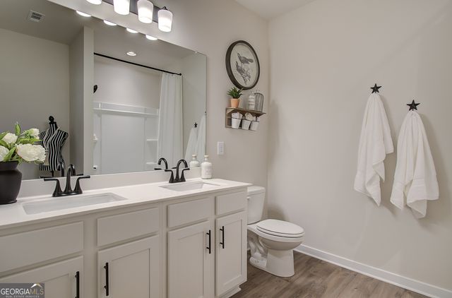 562 Winding Rose Drive, Hoschton, GA 30548