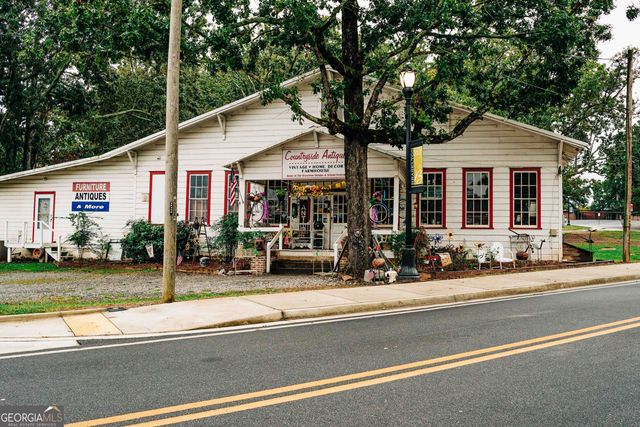 562 Winding Rose Drive, Hoschton, GA 30548