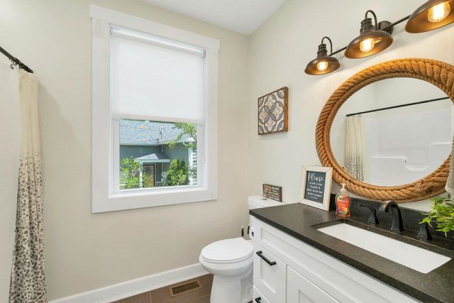 14 Hill Road D1, Tilton, NH 03276