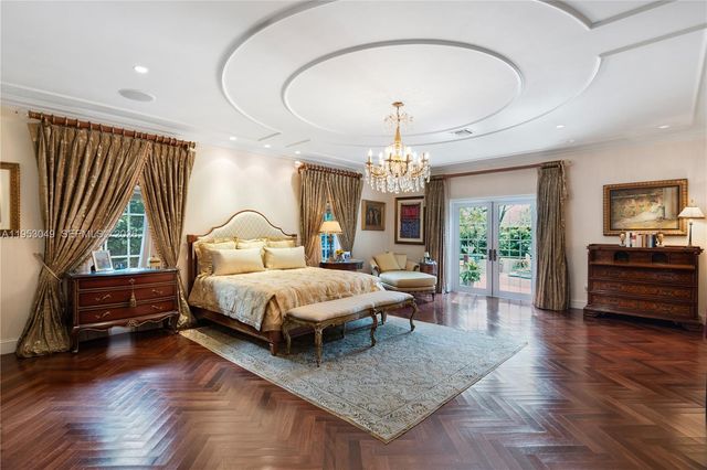 4620 Granada Blvd, Coral Gables, FL 33146