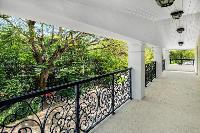 4620 Granada Blvd, Coral Gables, FL 33146