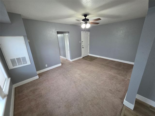 2308 Auburndale Street 4, Houston, TX 77023