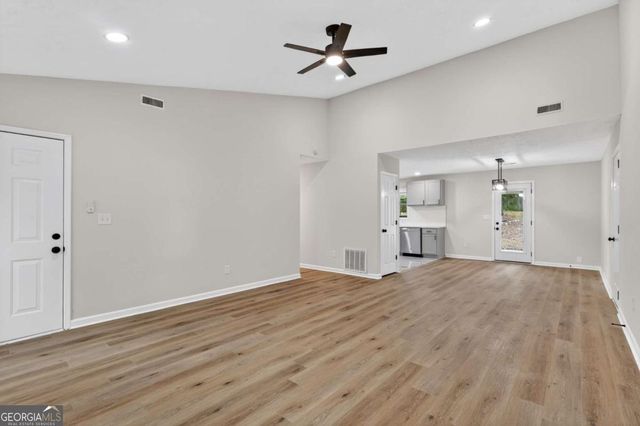 160 Running Bear Trail, Fayetteville, GA 30214